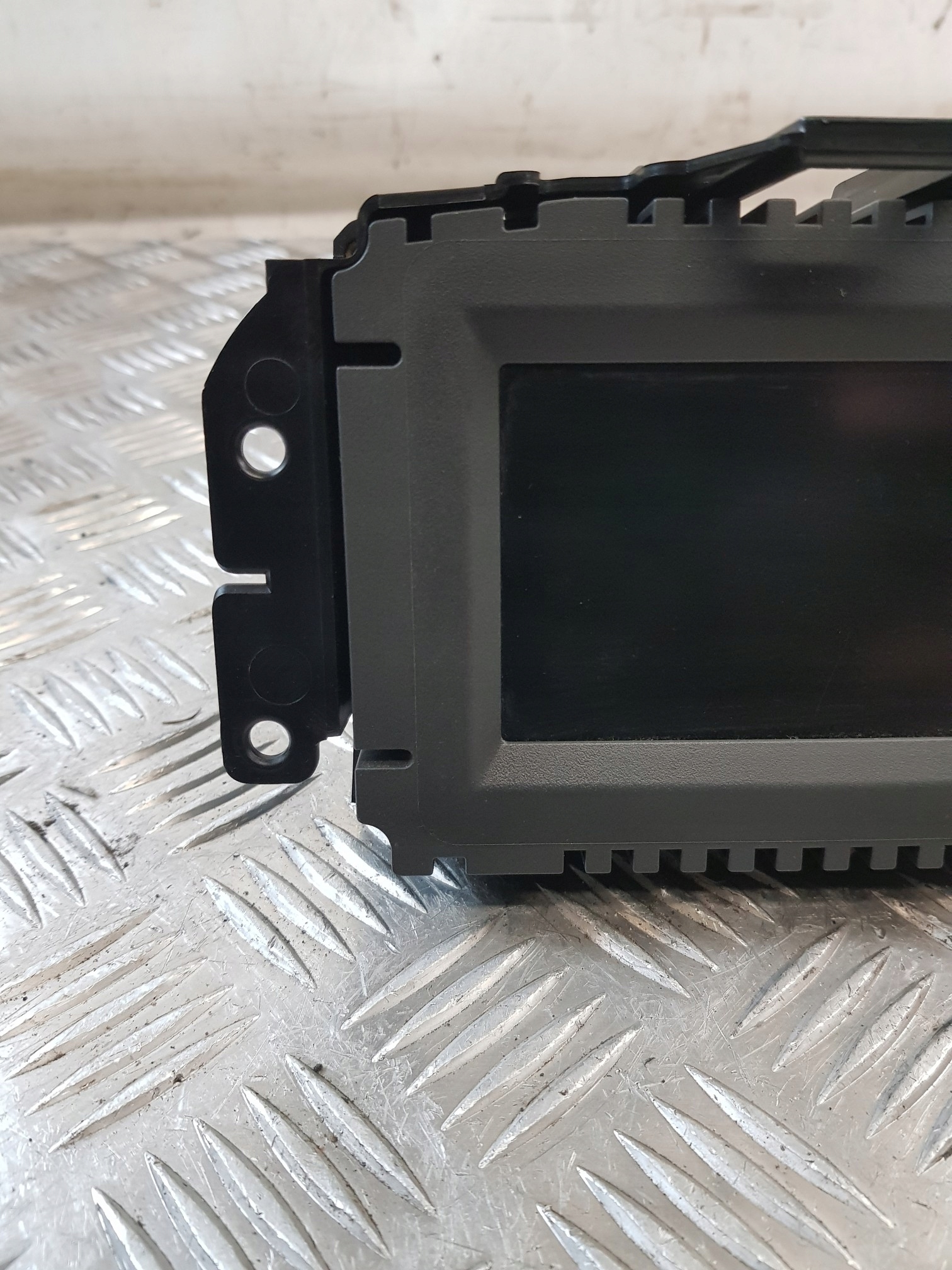 EKRAN display 13156842 OPEL TIGRA B 06R