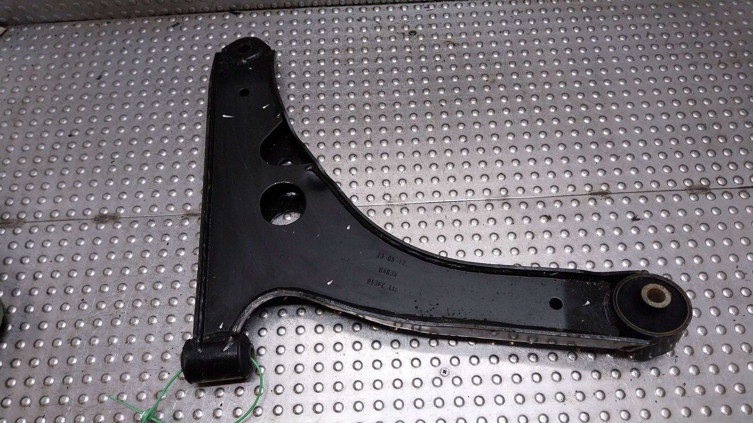 arm left front 6C11-3A053-EA FORD TRANSIT MK7 VII 06-13