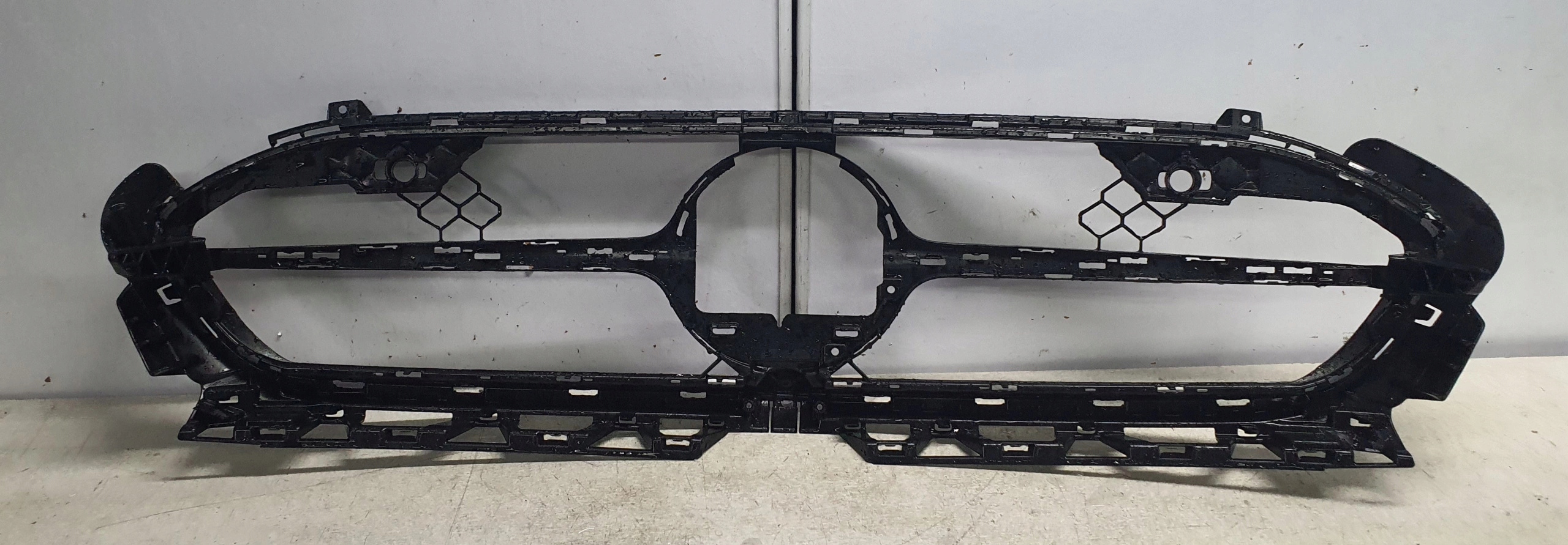 grill grille radiator front MERCEDES A-KLASA W177