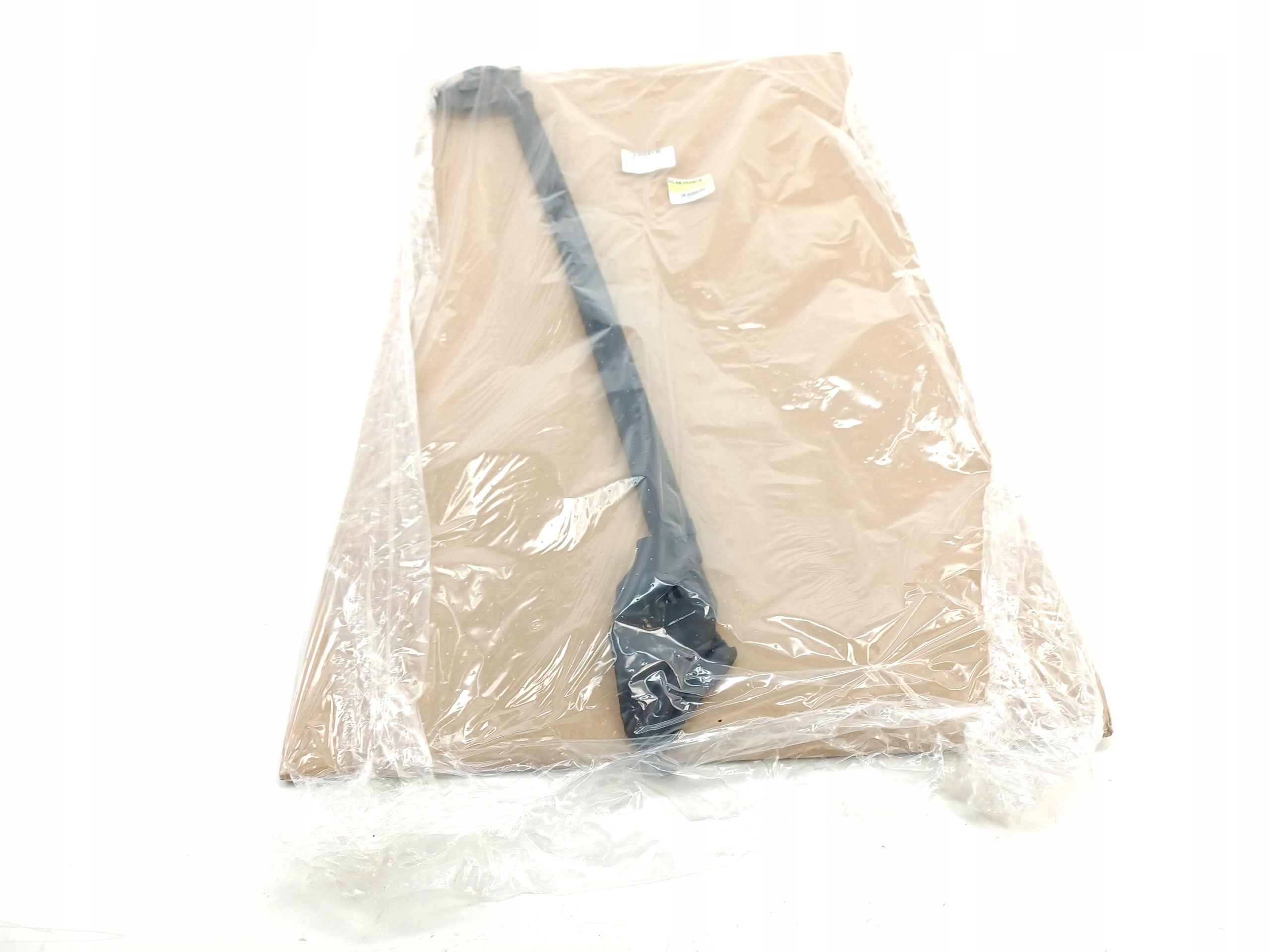 3G8839480B - NEW ORG SEAL WINDOW RIGHT REAR VW ARTEON 3H
