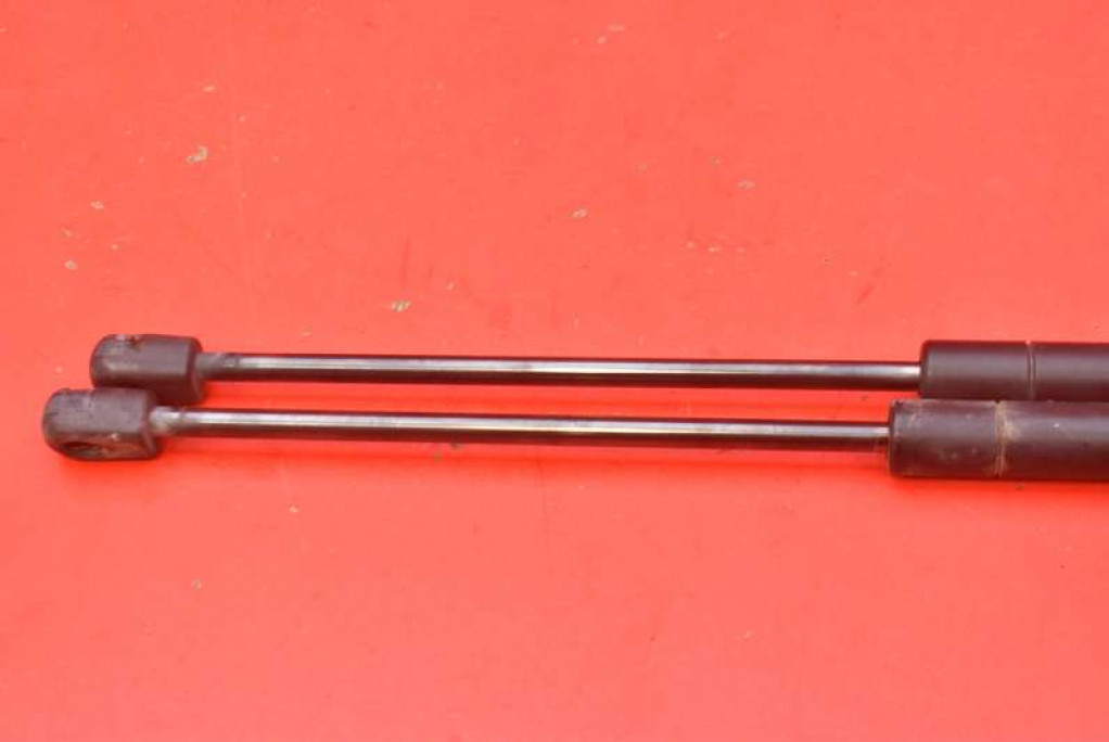 damper SILOWNIKI bonnet 5160017AA DODGE CALIBER 06-12
