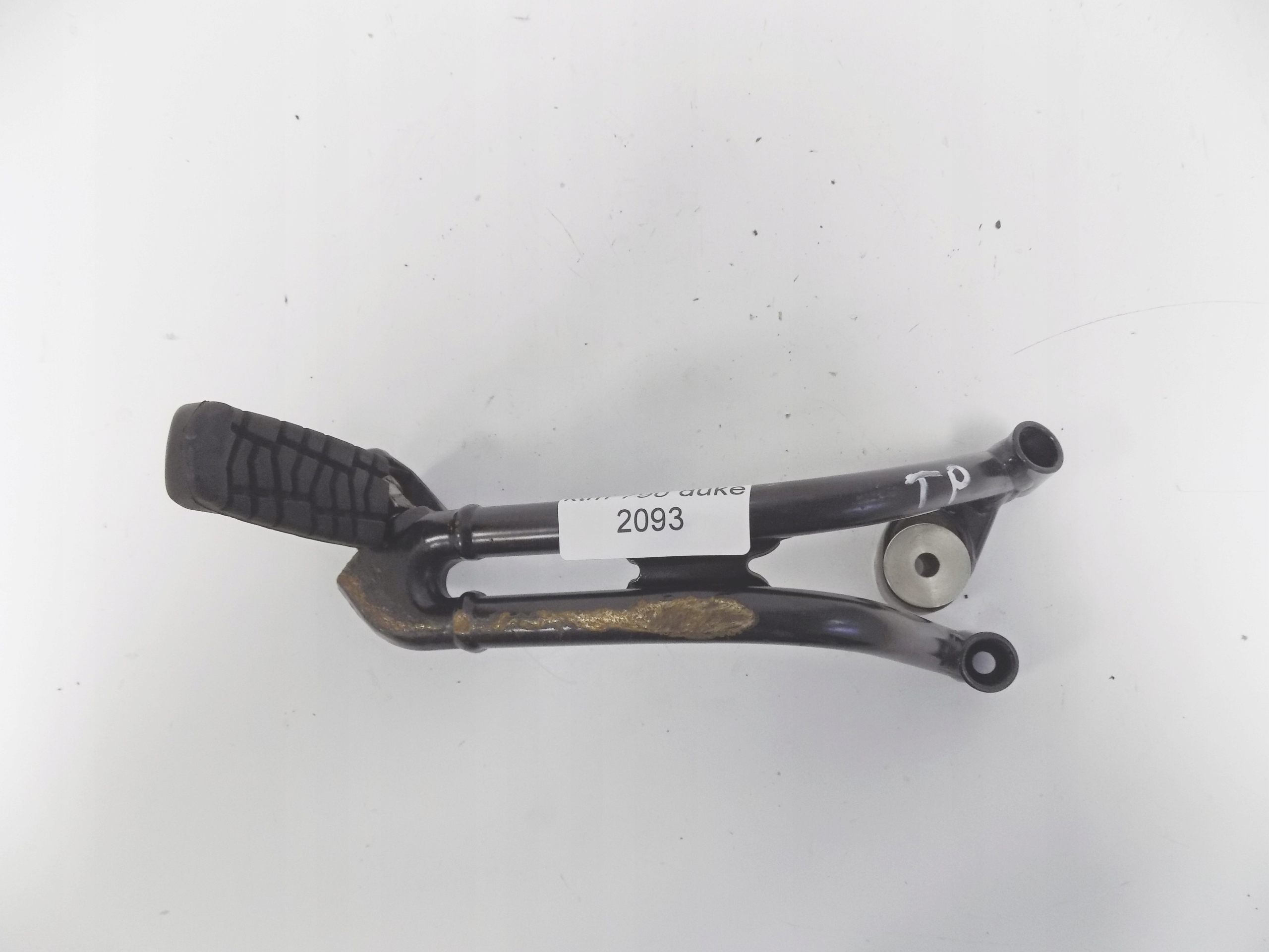 KTM DUKE 790 18 R. SET подножка пассажира правая