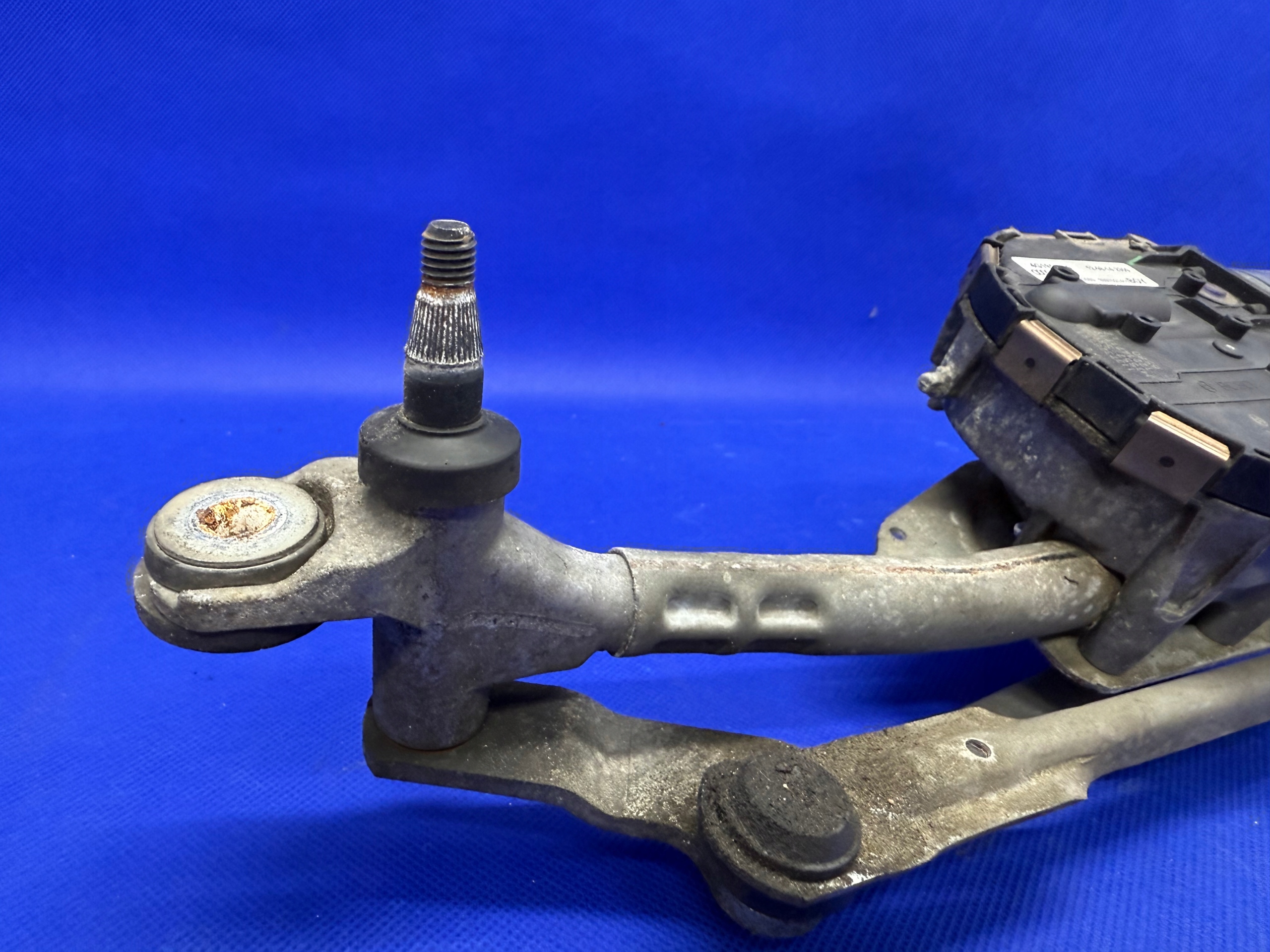 AUDI A6 C7 wiper mechanism front 4G1955023A 4G1955119