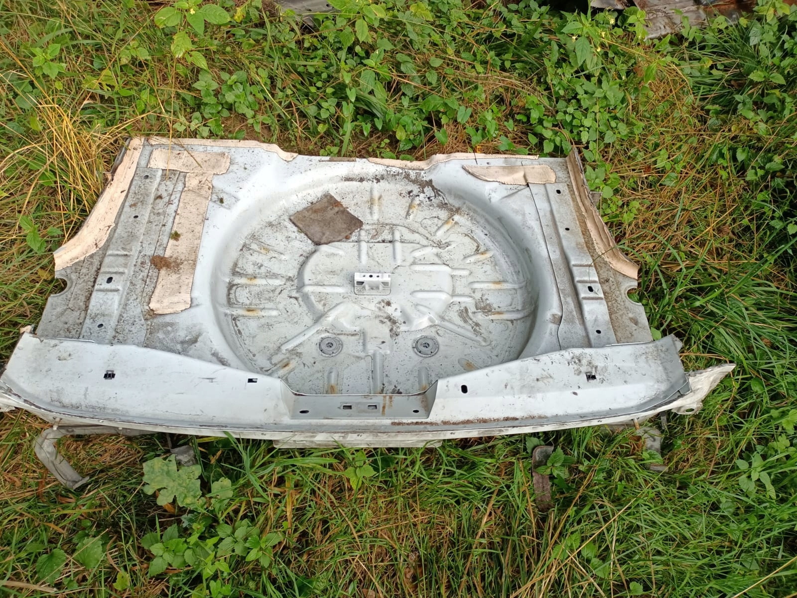 PAS TYLNY TYŁ WANNA FORD KUGA MK2