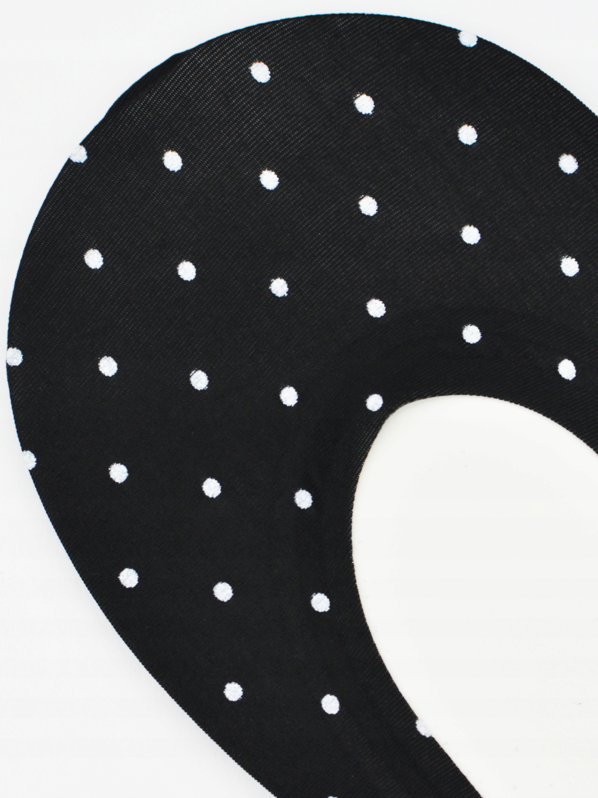 Stopki Noviti Czarne w kropki sn038 R. 36-41