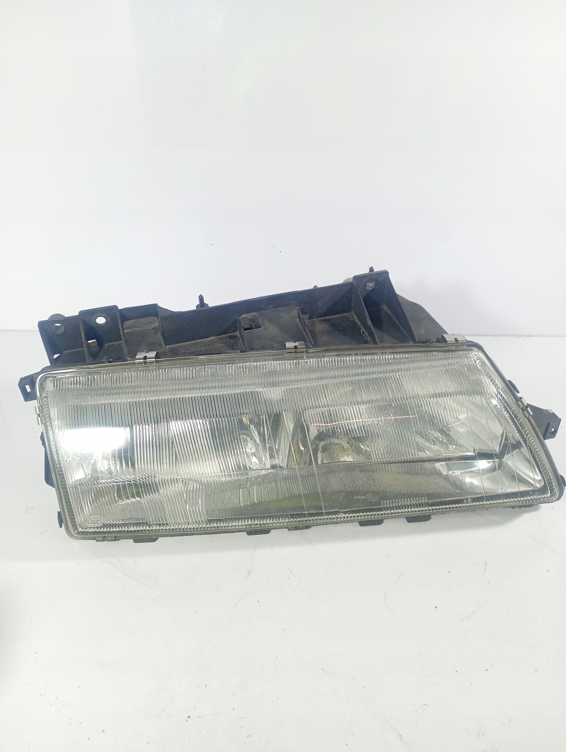 Citroen XANTIA 93-01 REFLEKTOR right front front OE 6091498