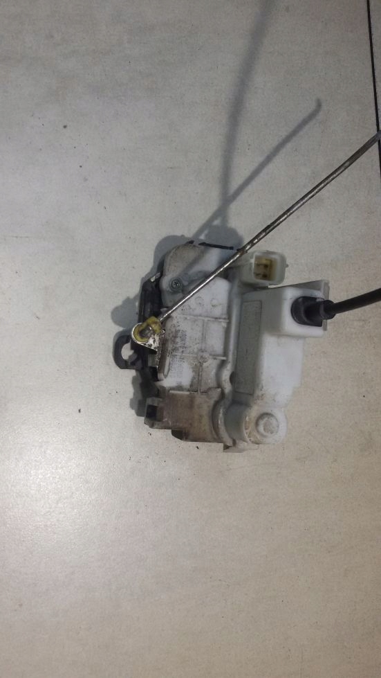 lock door right front FIAT PANDA II 4 PIN 46803510