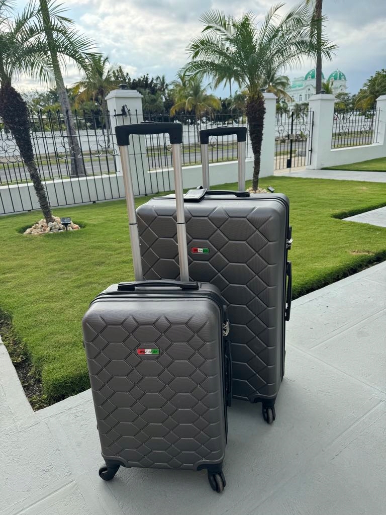 KOMPLET ZESTAW WALIZEK PODRÓŻNYCH BAGAŻ TORBA BAGIA 5szt. AMSTERDAM Model Amsterdam