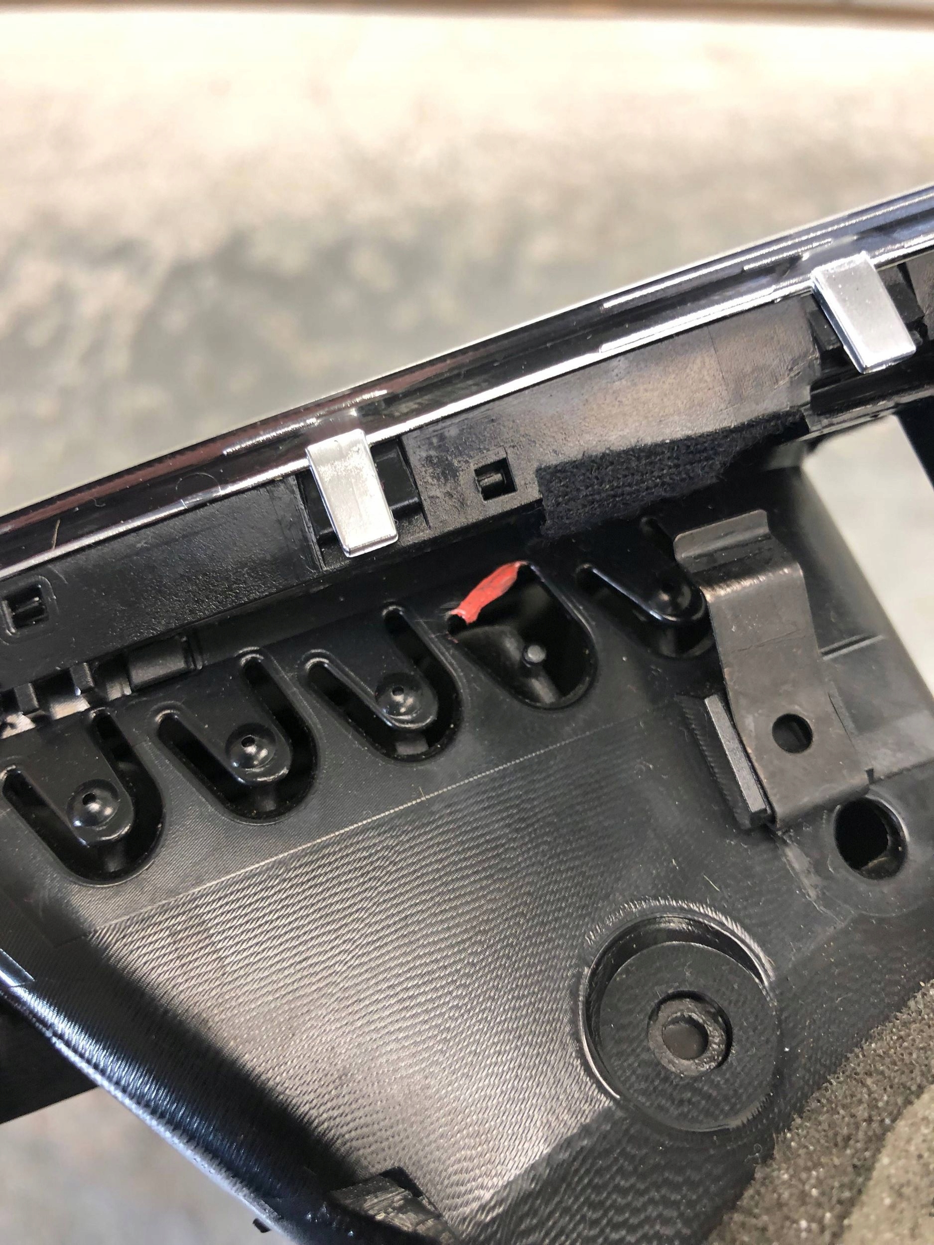 grid air conditioning devices right front AUDI Q5 LIFT 8R1820902