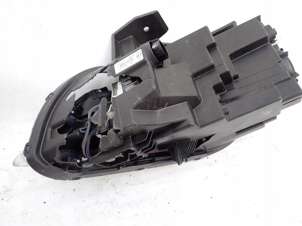 HYUNDAI KONA and 1 LIFT 20-23 light front front right