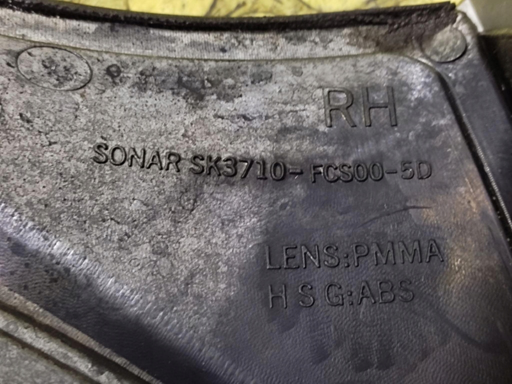 FORD FOCUS MK1 light right rear part SK3710FCS005D