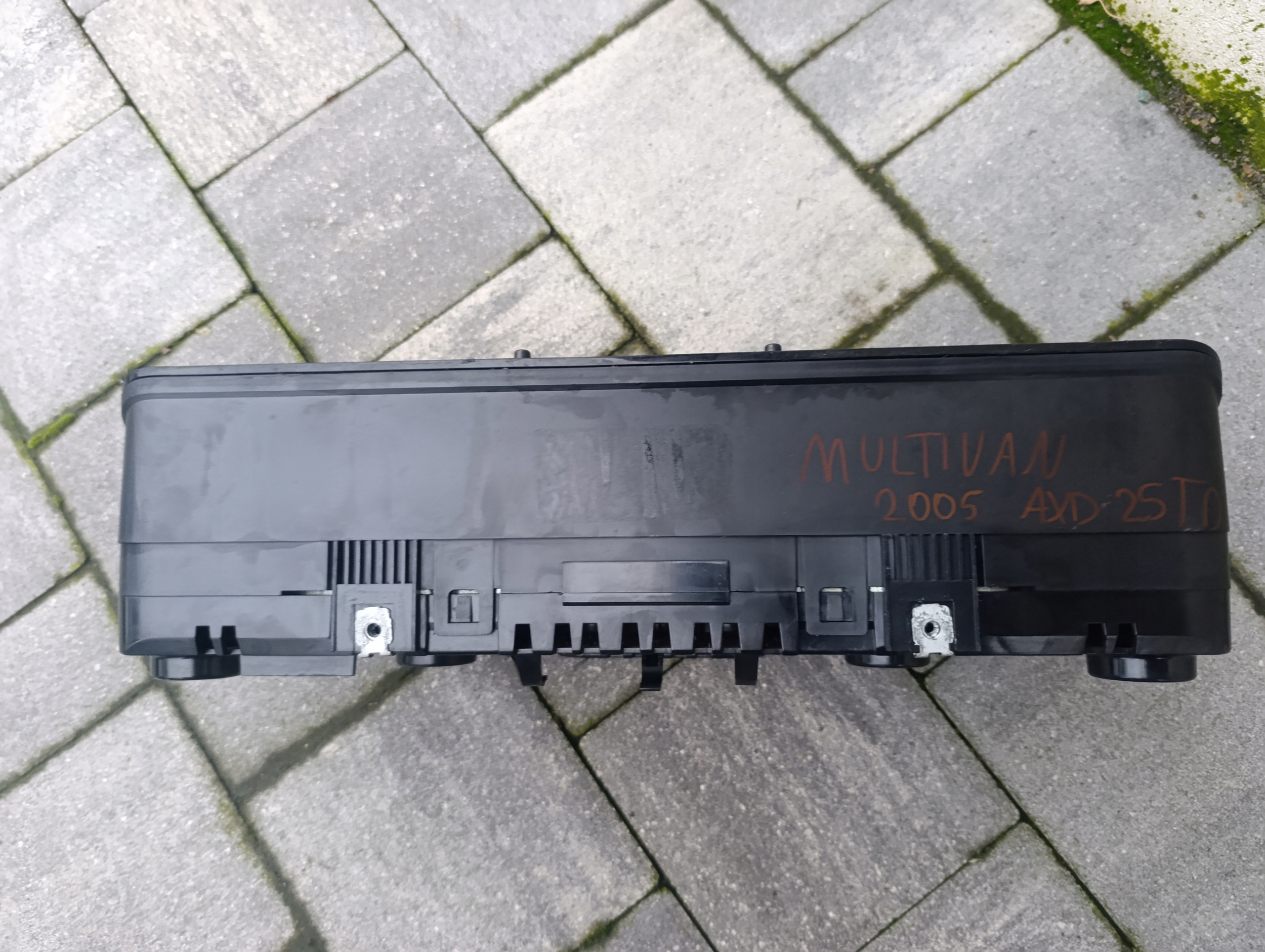 VW T5 MULTIVAN 2005r. dials dials DUZY FIS display