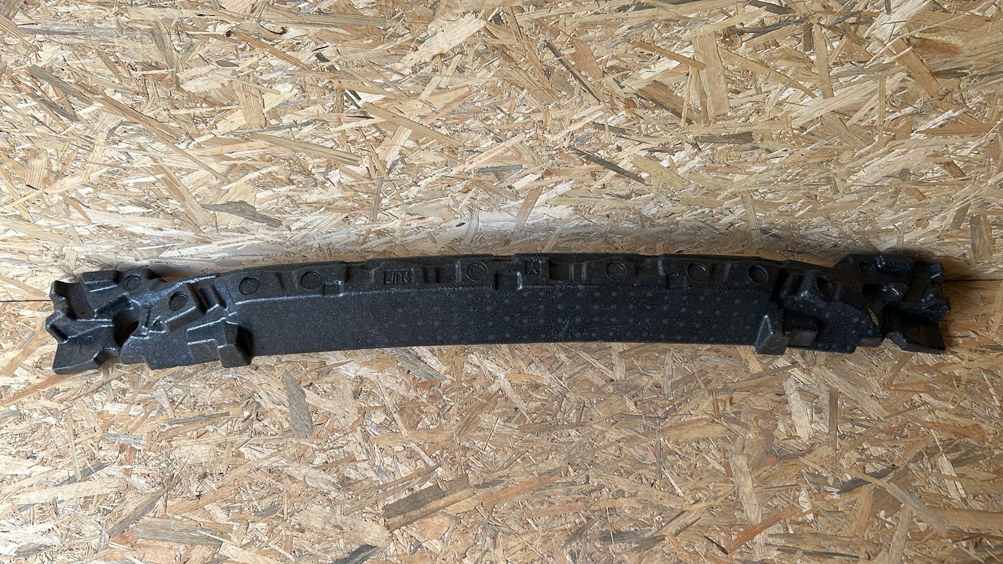 ABSORBER polystirene of a bumper front front TOYOTA CAMRY 24