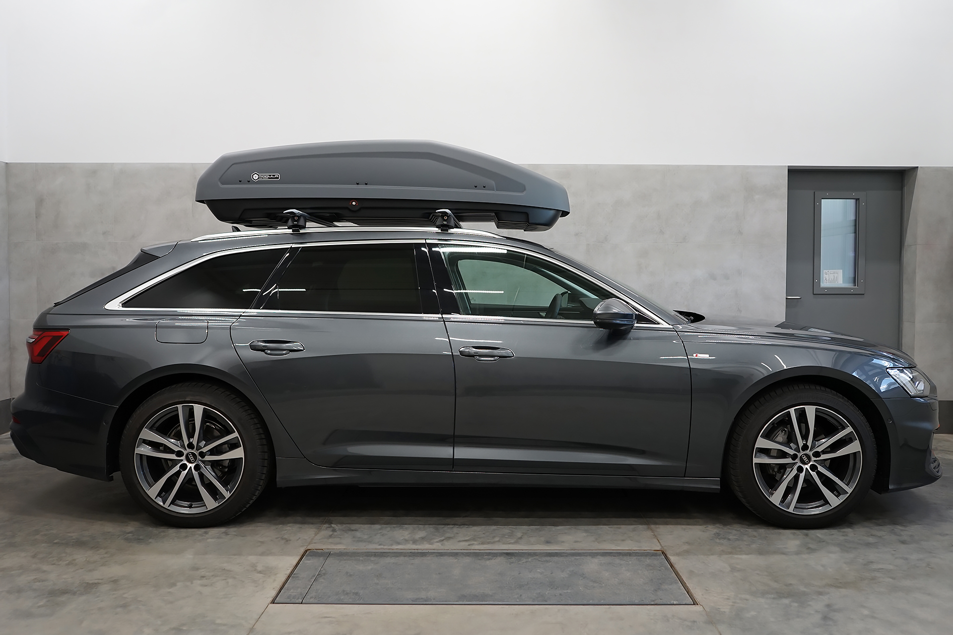 EVO 550L GREY 3D BOX BOKS KUFER TRUMNA BAGAŻNIK DACHOWY NA DACH NARTY WÓZEK Otwieranie dwustronne