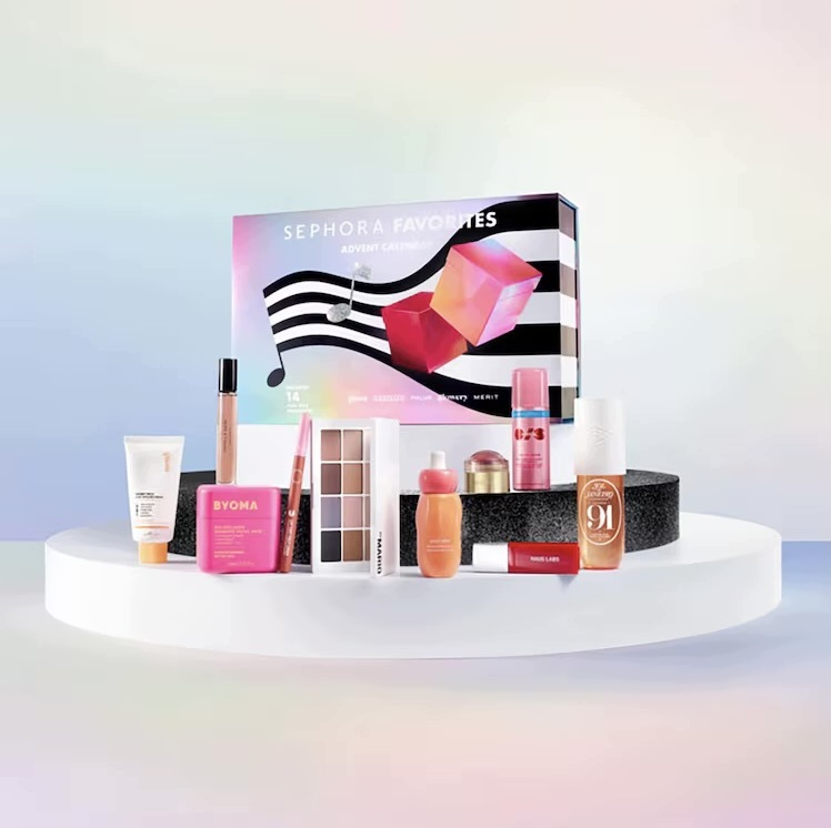 Адвент-календарь Sephora Favorites 2026, 24 средства, из них 14 полноразмерных — фото 3
