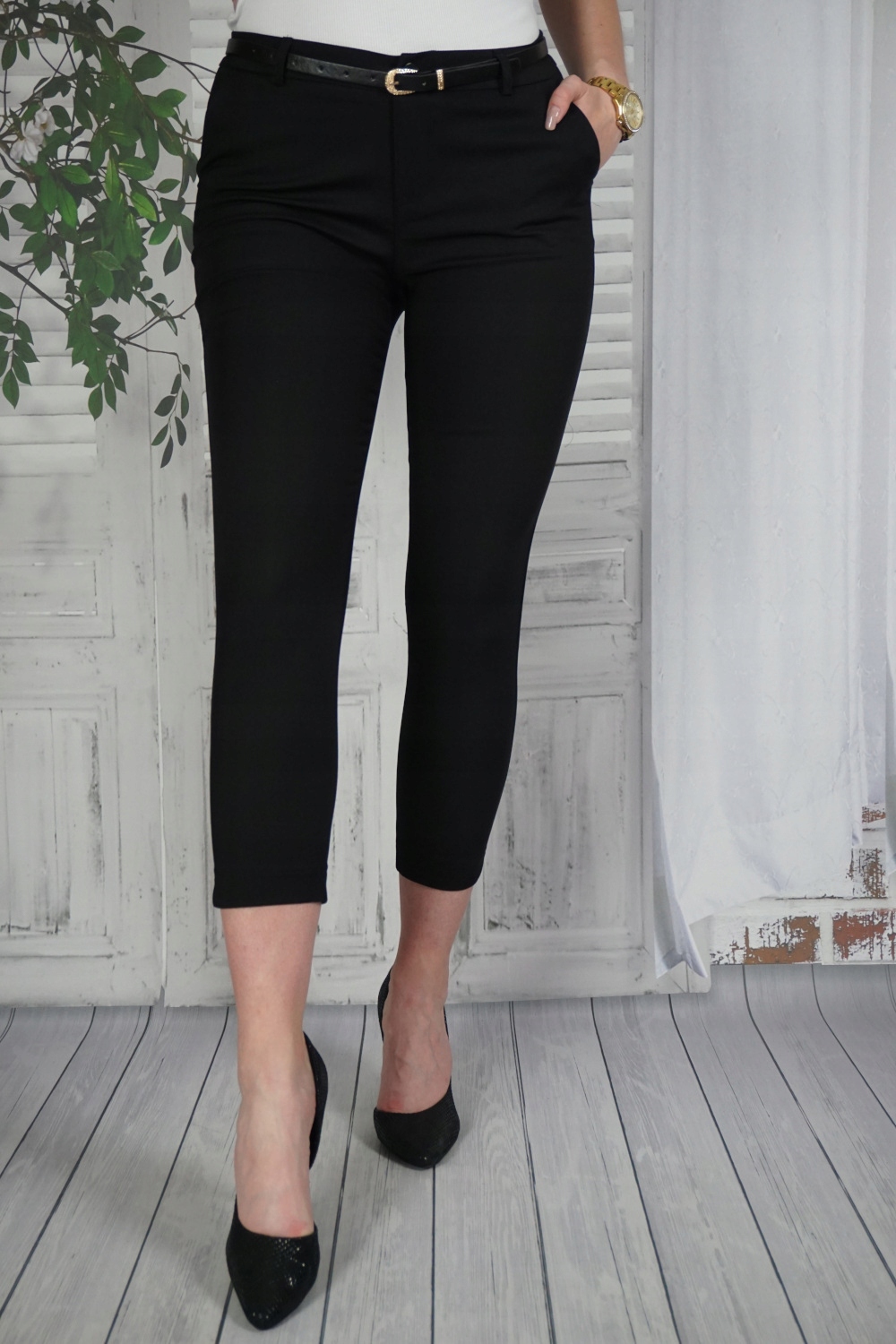 ELEGANCKIE SPODNIE DAMSKIE CYGARETKI MODELUJĄCE Z PASKIEM FREESIA 7/8 M Marka Freesia