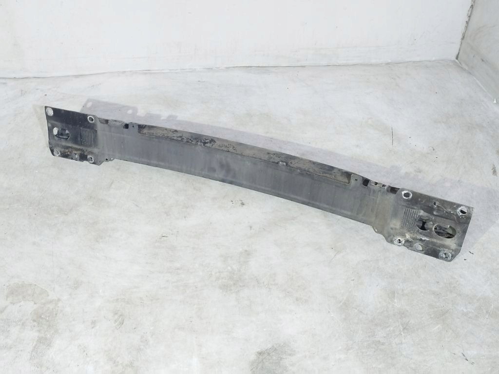 Volvo V70 III 3 lift bumper support front