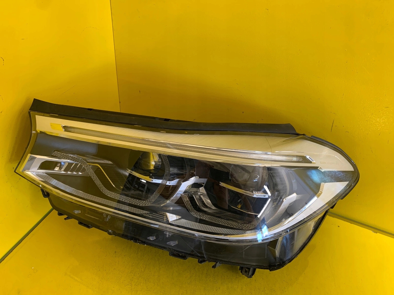 light left BMW 6 GT G32 Adaptive Full Led 8497225-05