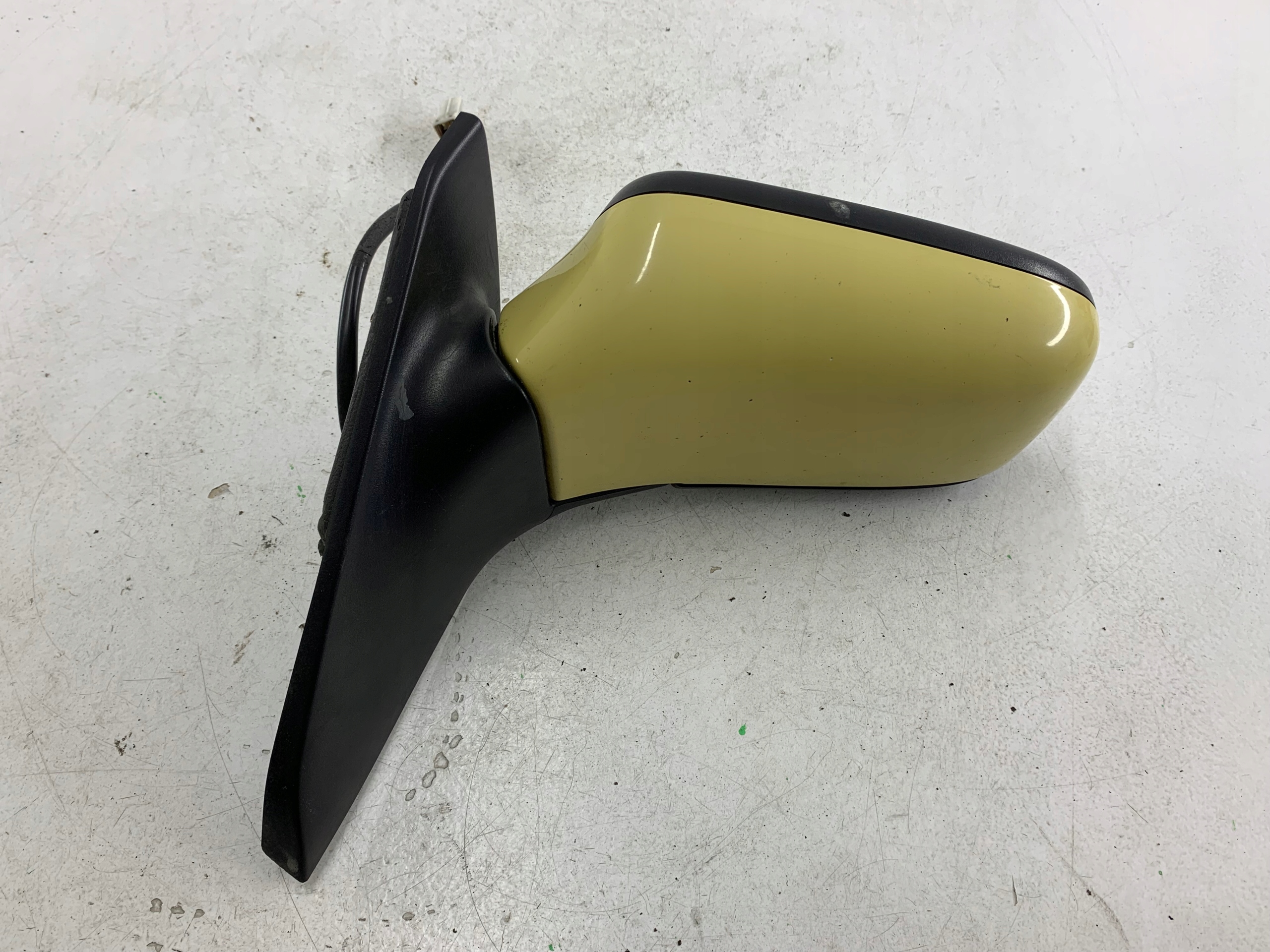 VOLVO V40 and mirror left 5 PIN 248-11 ZOLTE