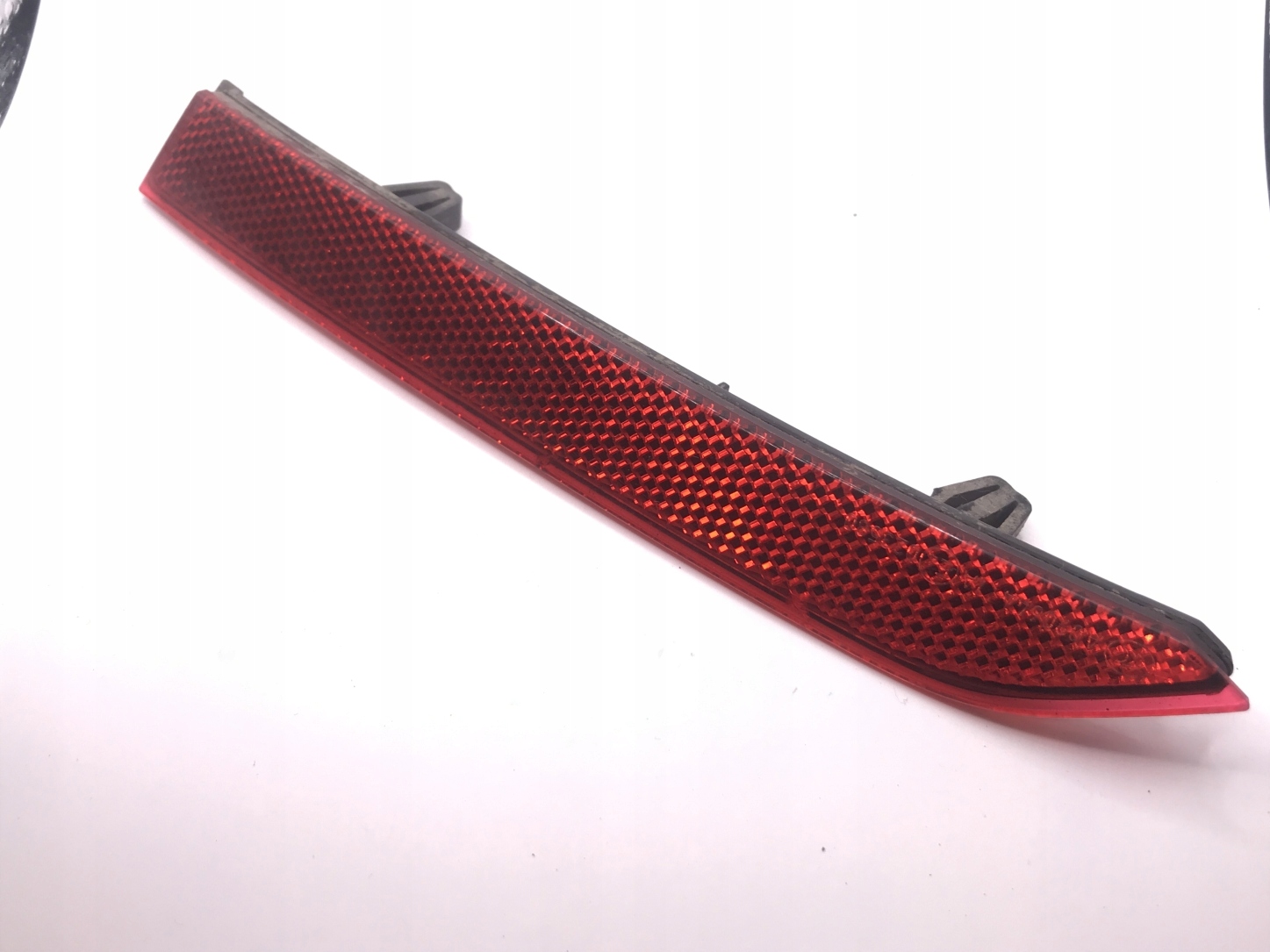 3G0945105A - Лівий задній світло відбивач VW PASSAT B8 поклик.