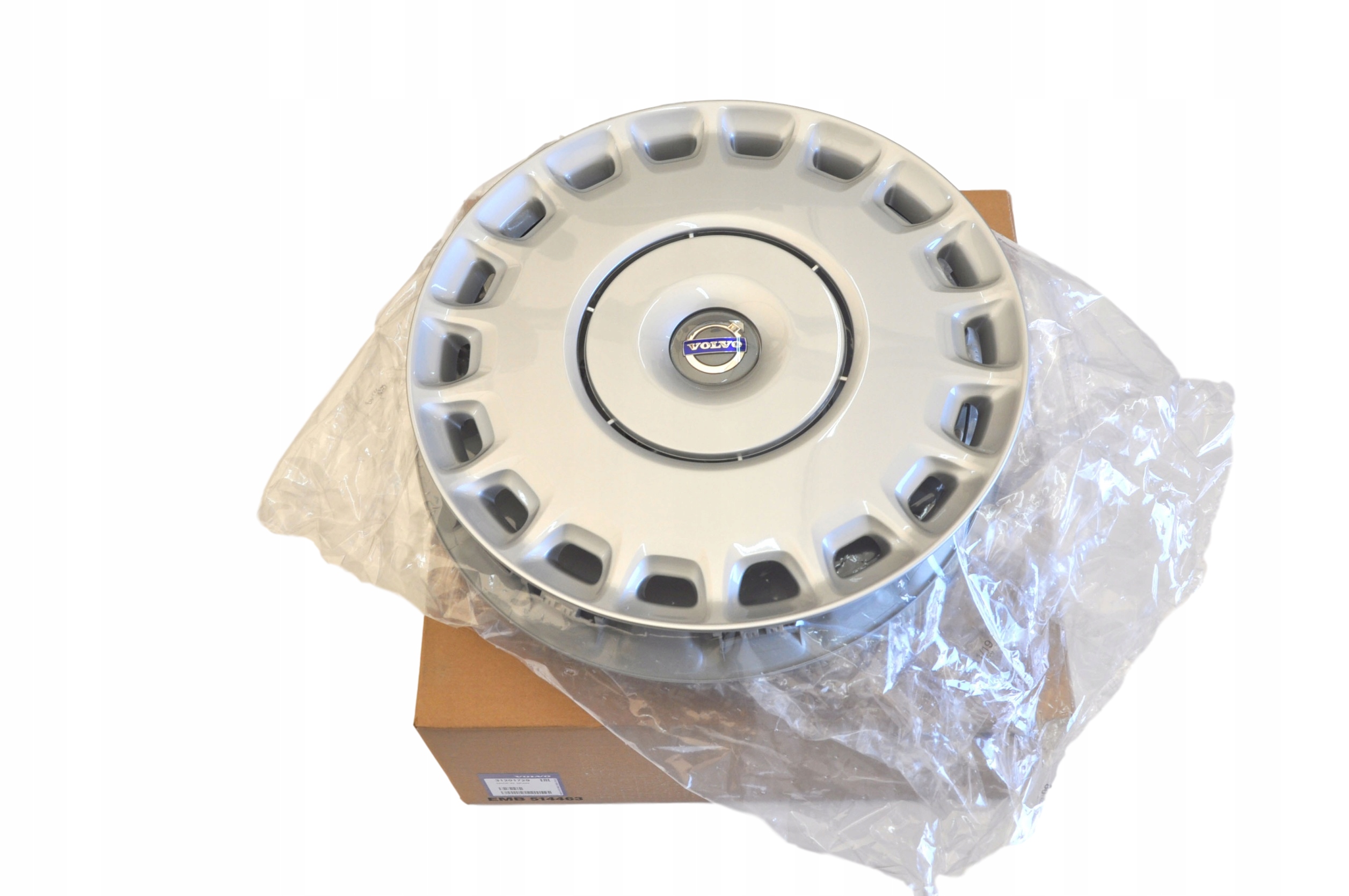 Volvo C30 C70 S40 V50 originálne kolpaky, sada 16 Oe 3