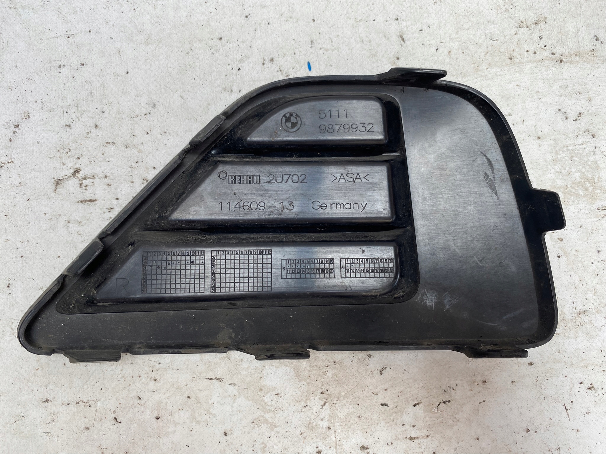 BMW X2 F39 17- grid of a bumper right front 9879932