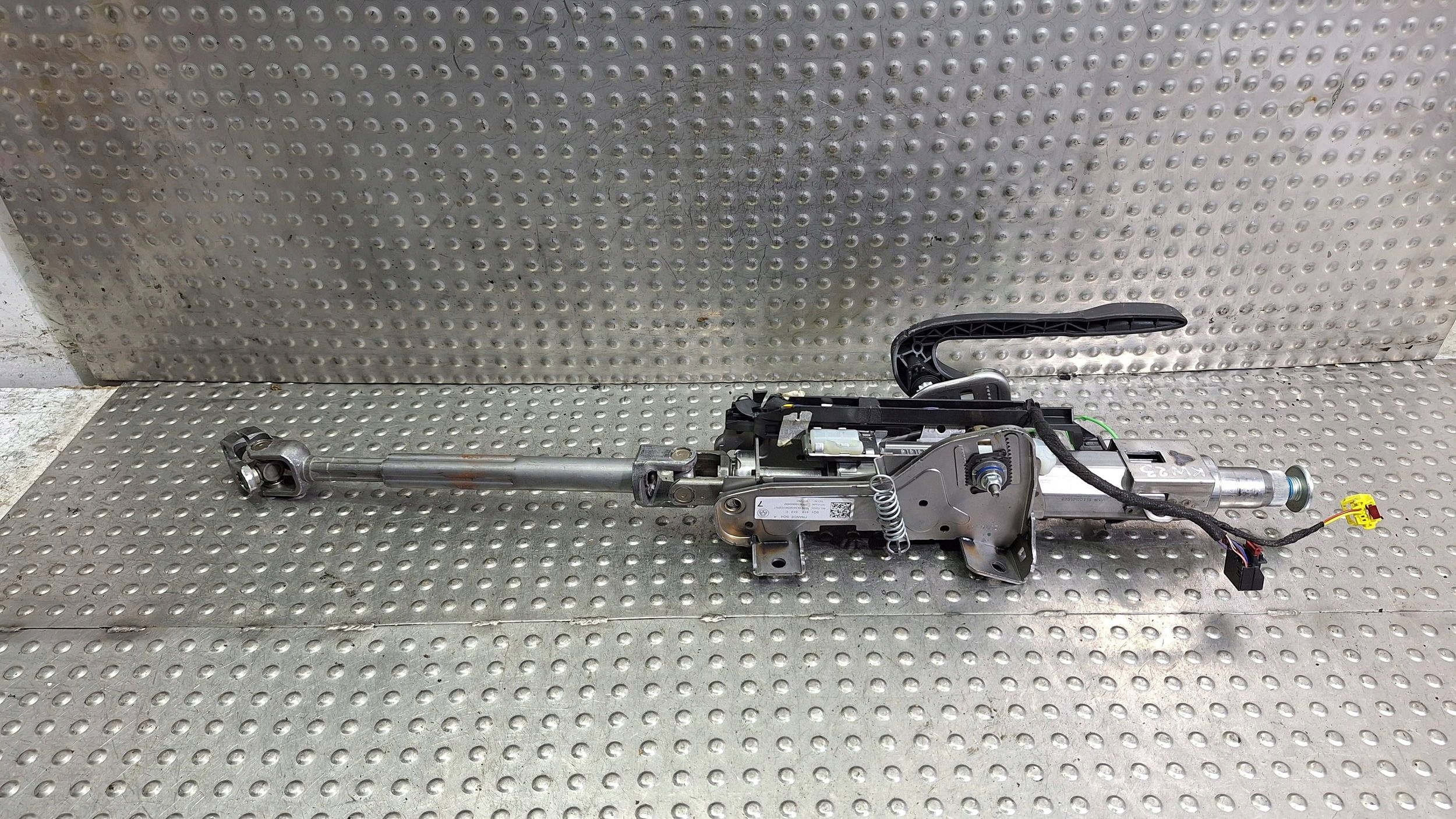 steering wheel rod 5Q1419502C AUDI TT 8S