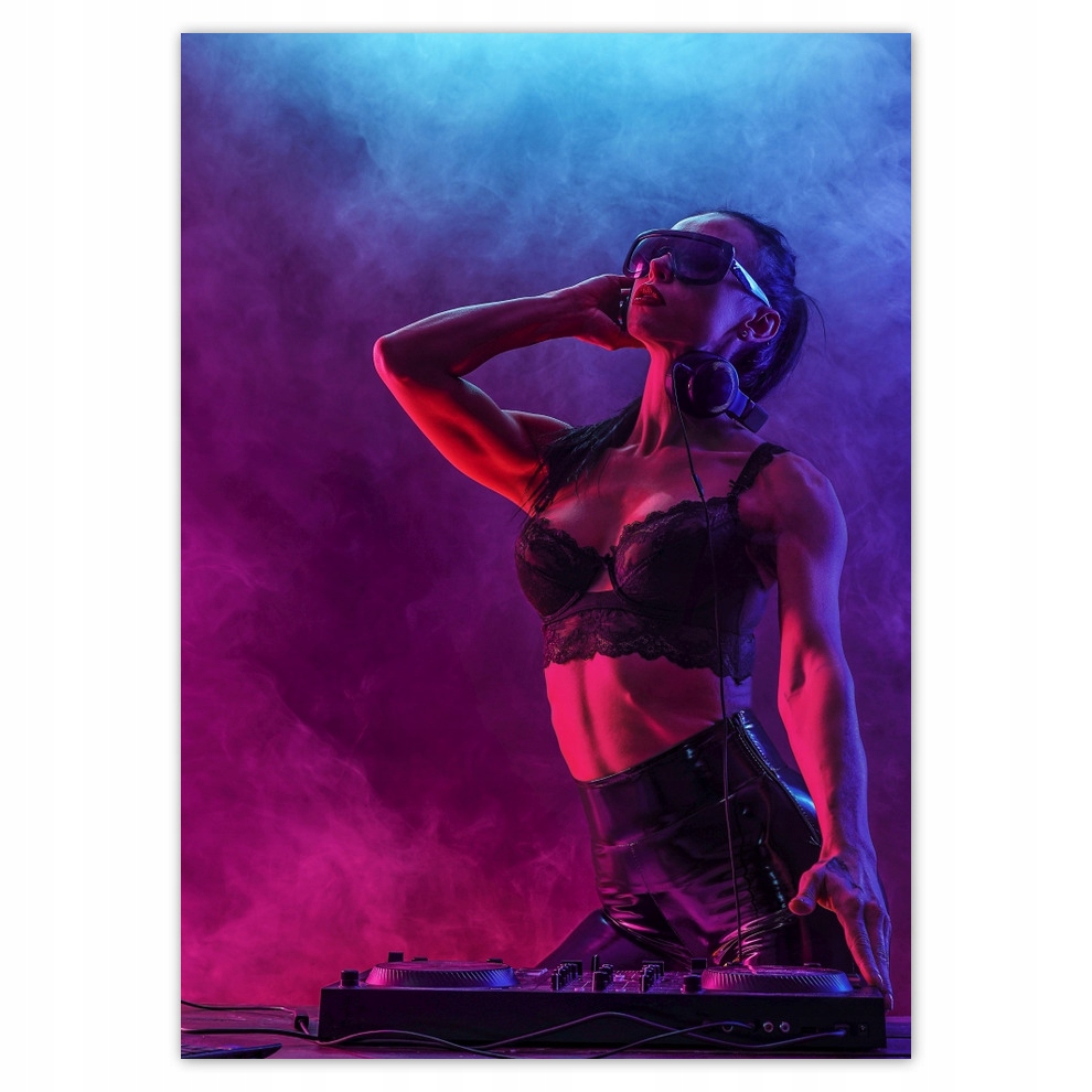 

Plakaty 50x70 DJka Kobieta Dj