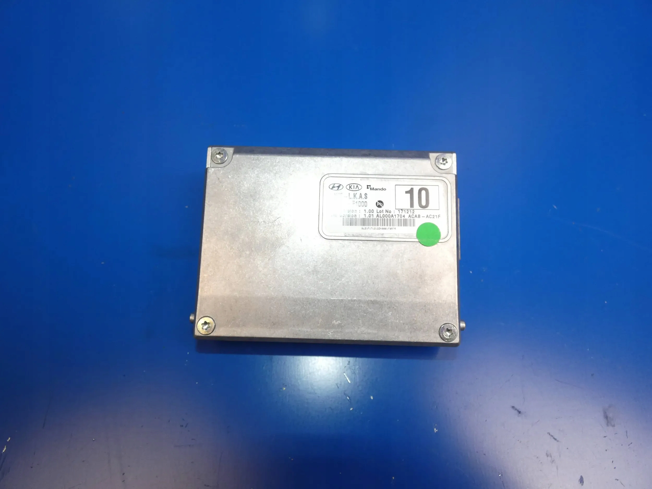 KIA SPORTAGE IV 4 2015- KAMERA ASYSTENT PASA RUCHU MODUŁ Producent części Kia OE