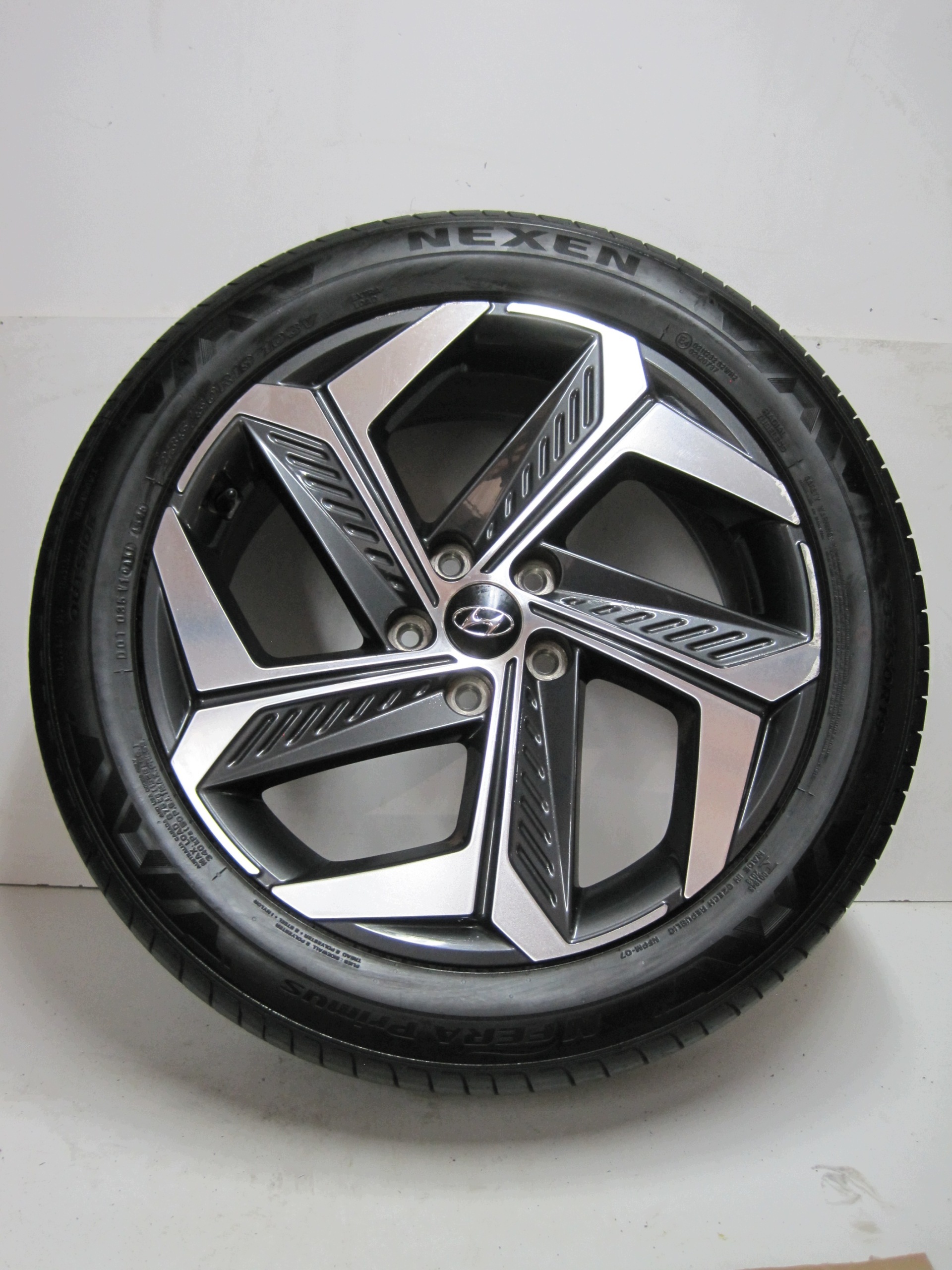 wheels discs tyres HYUNDAI TUCSON IV 4 R19