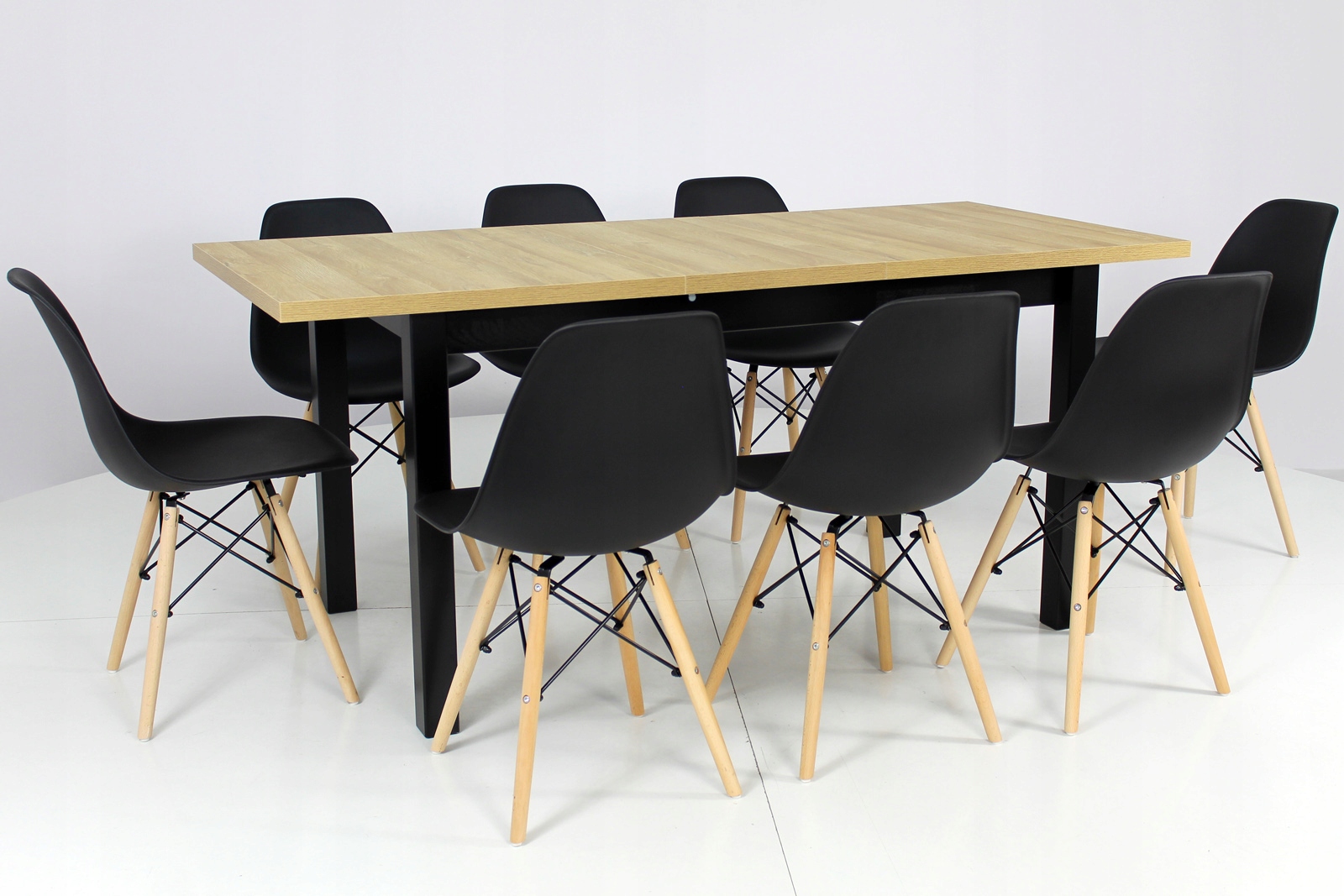 Duży Skandynawski zestaw stół + 8 czarnych krzeseł Materiał drewno