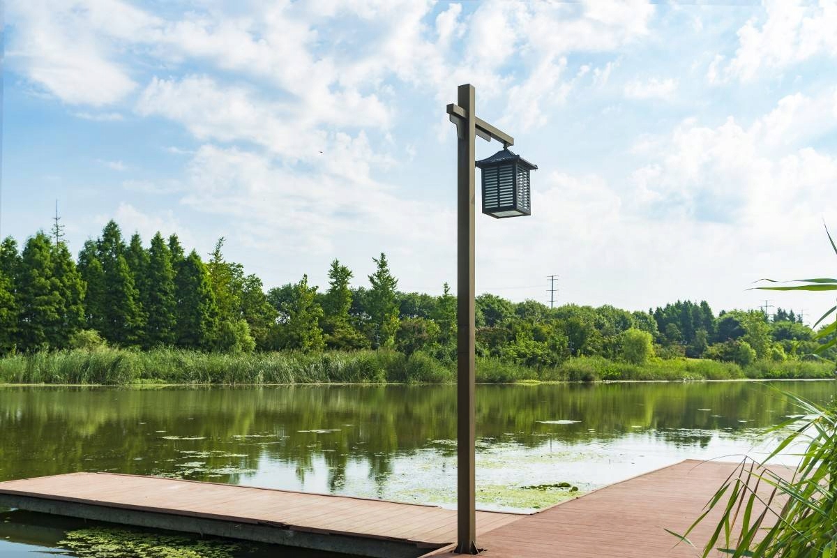 Sadolin Classic Hybrydowy - Dąb Jasny 4,5L Marka Sadolin