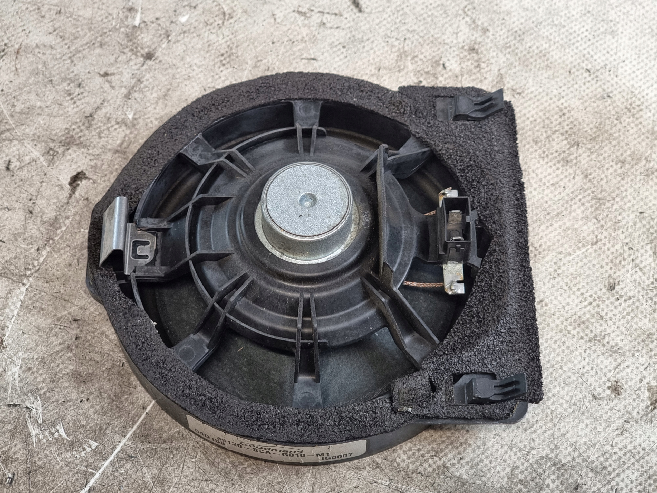 speaker left rear part HONDA CR-V II