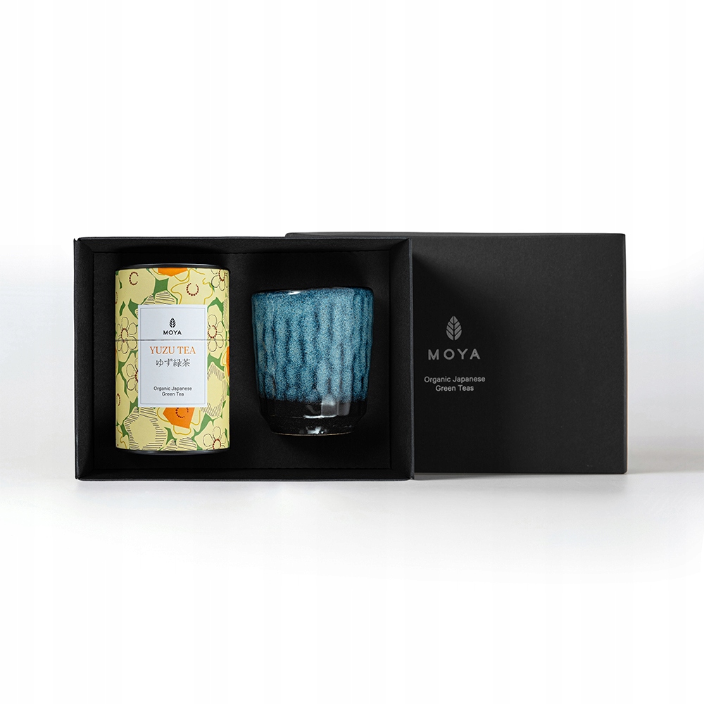 Zestaw prezentowy organiczna zielona herbata Moya Yuzu tea i kubek Shinto