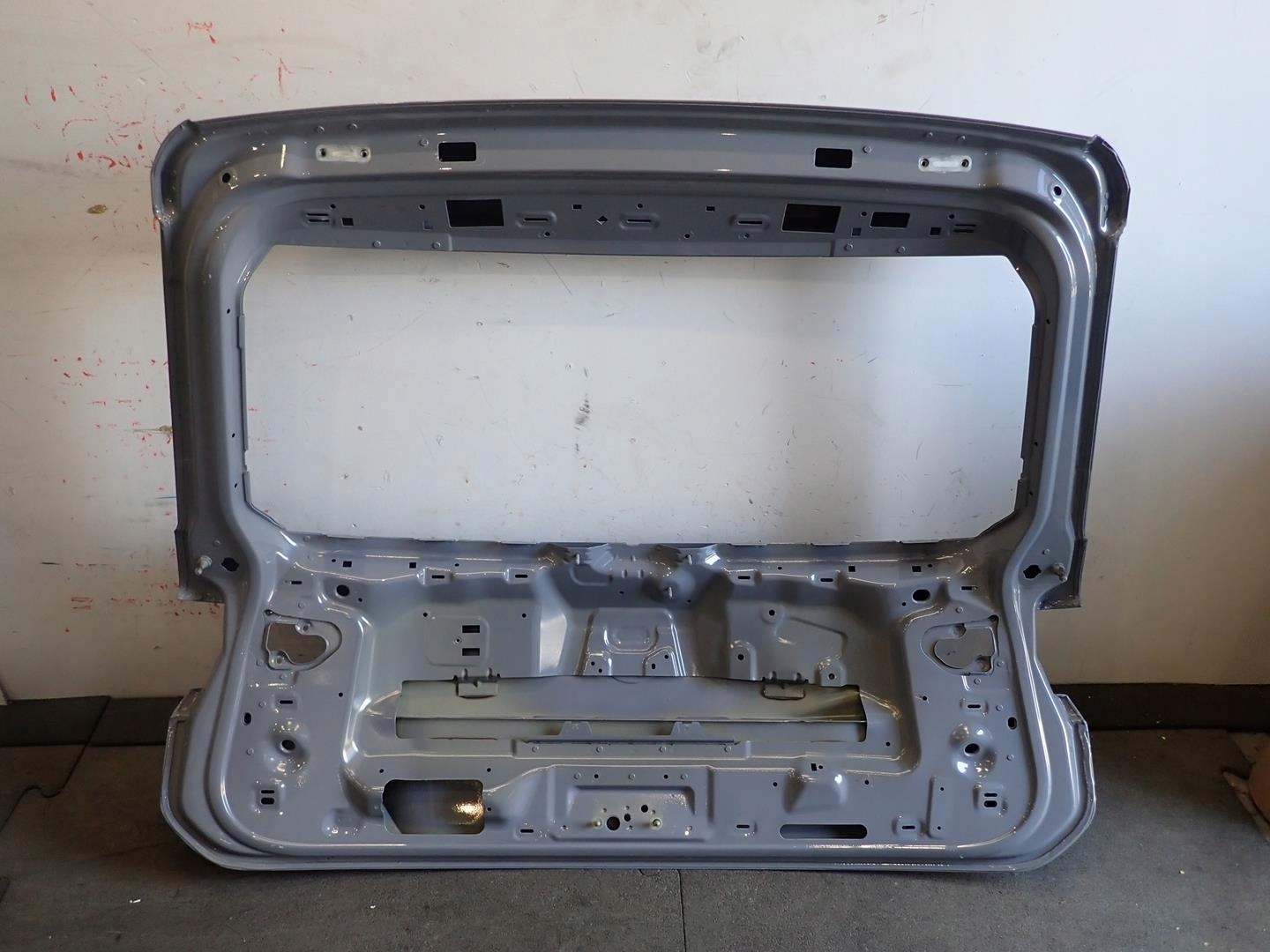 trunk door VW TIGUAN II 2015
