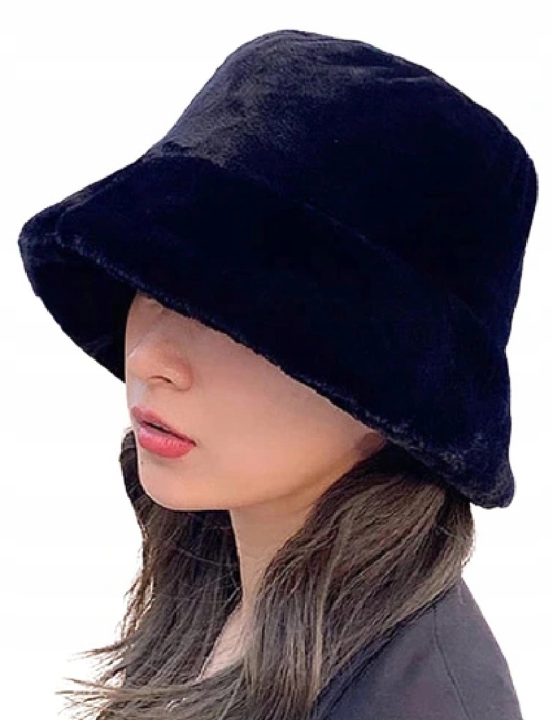 

Kapelusz Czarny Zimowy Futro Bucket Regulowany