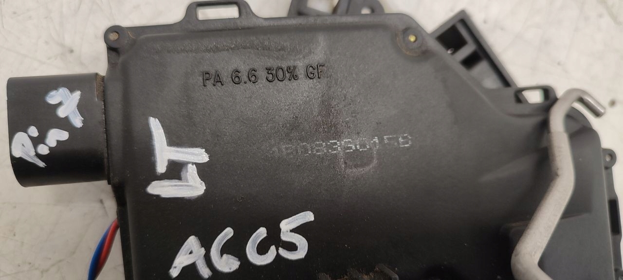 lock rear part rear left Audi A6 C5 2,5 TDI sedan