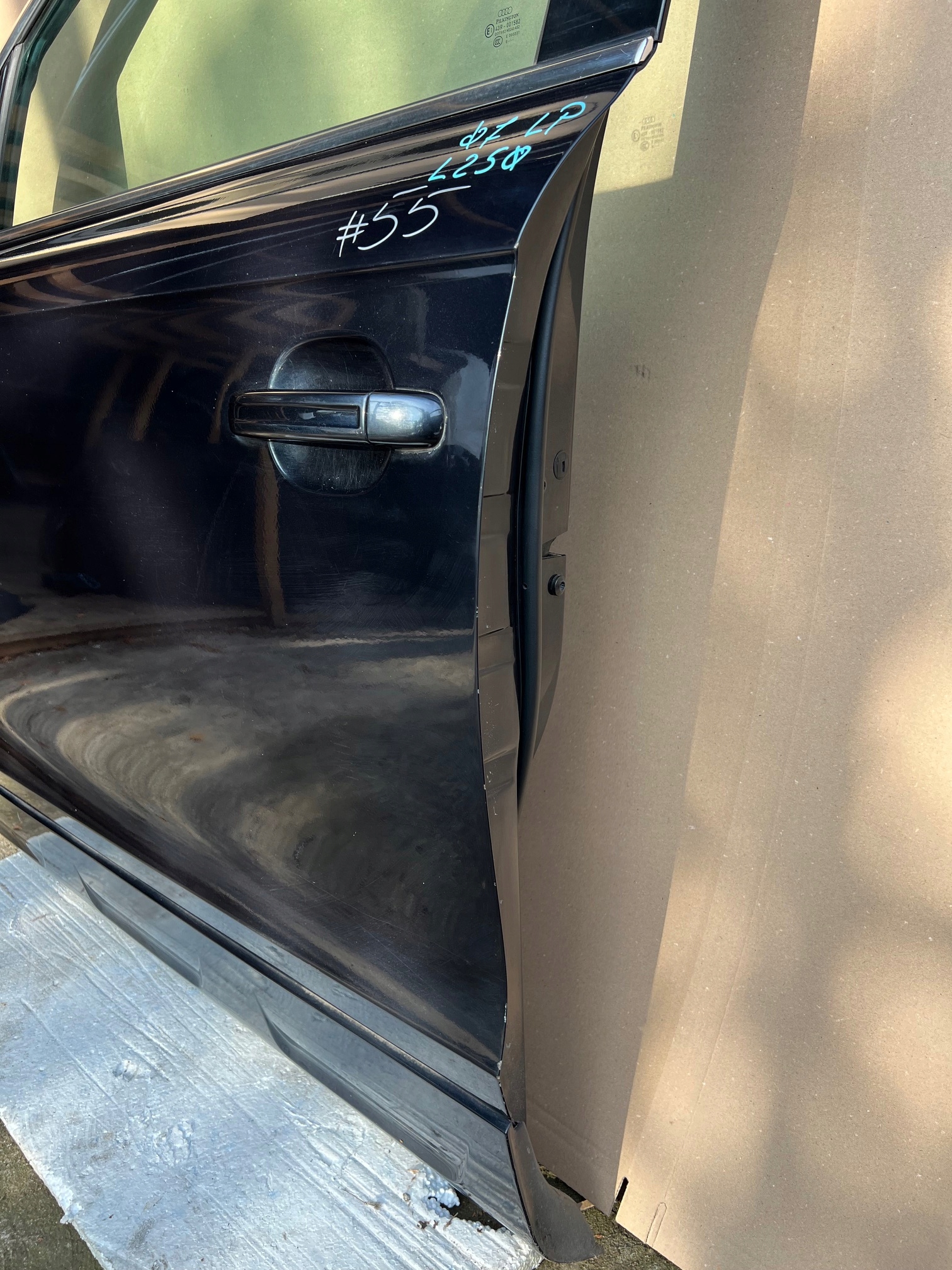 AUDI Q7 4L door left front left front LZ5Q