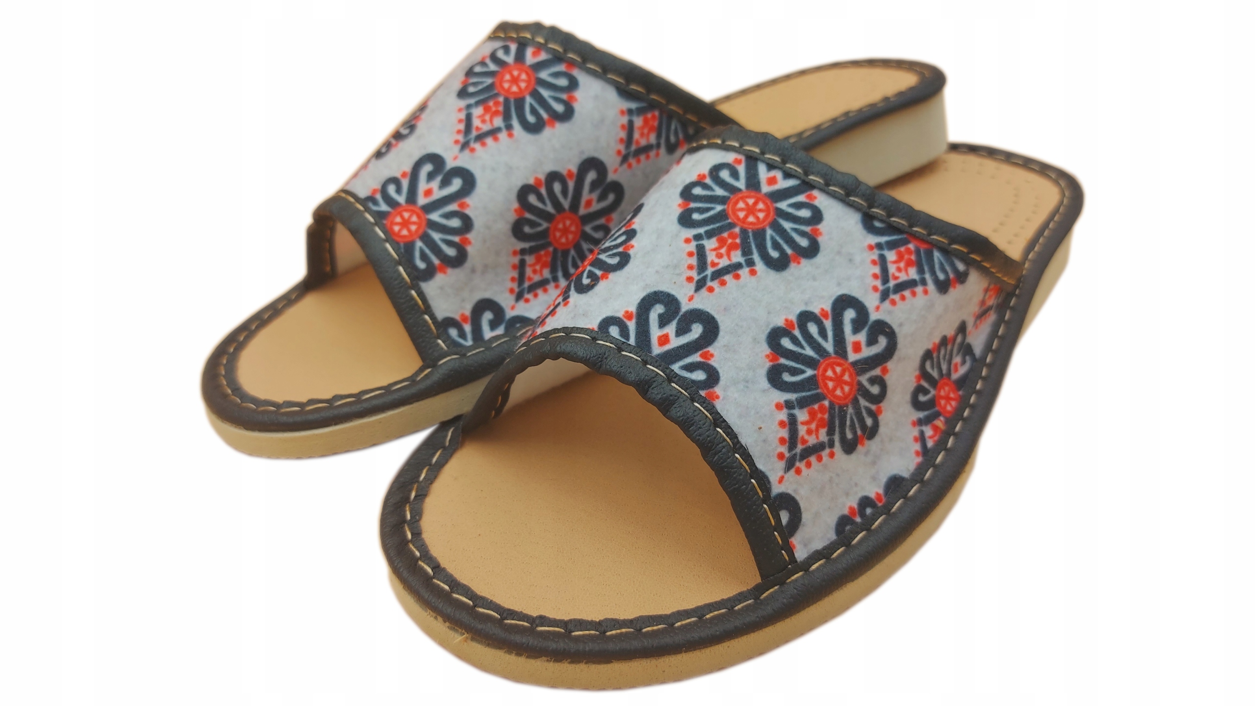 

Tanie Pantofle Domowe, Kapcie Domowe