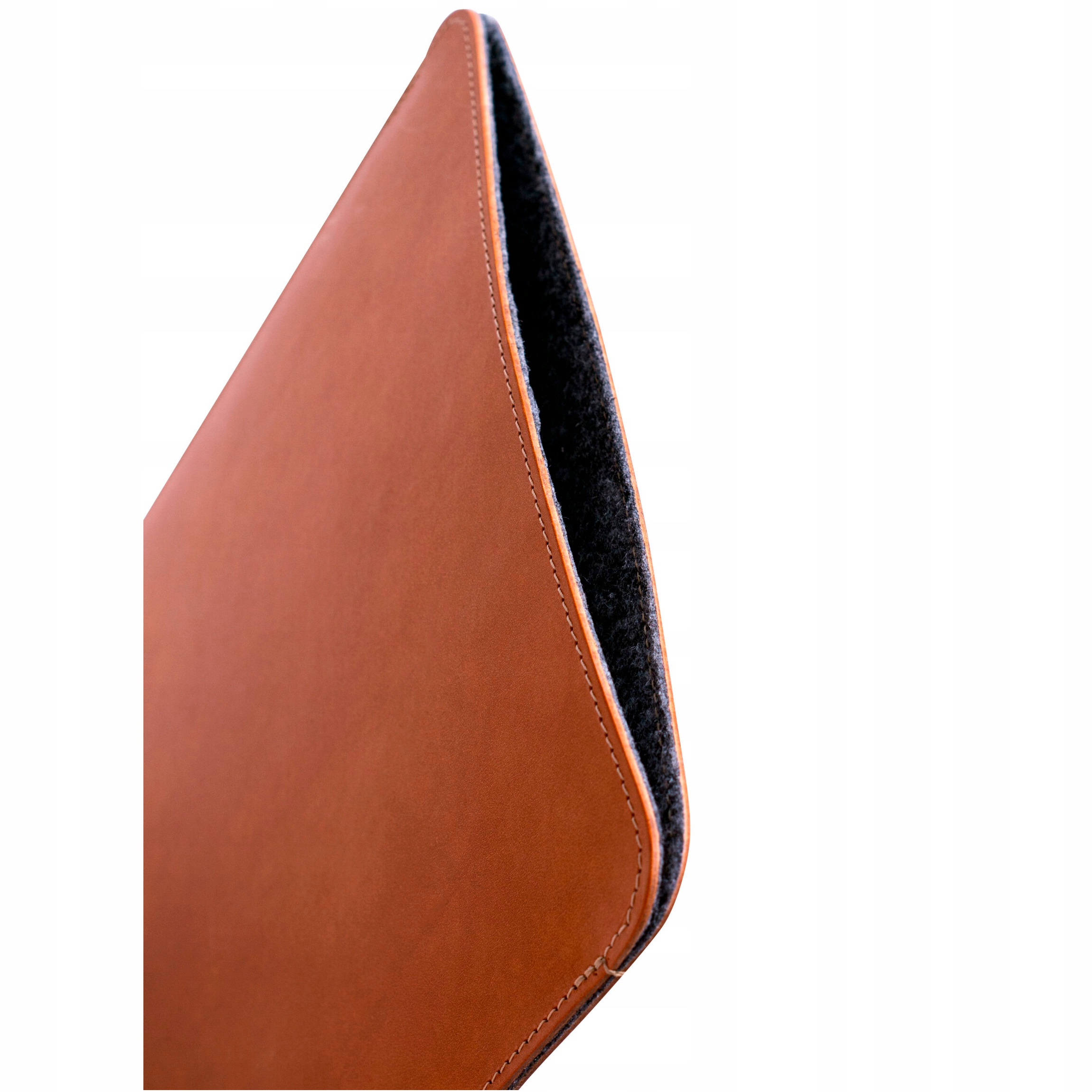 BALTAN Etui skórzane Premium do MacBooka Pro 16" brązowe — 10