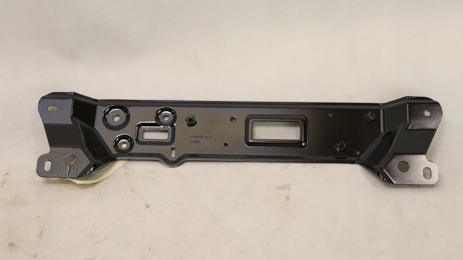 TESLA MODEL 3 MOCOWANIE RADARU HOMELINK PRZOD NOWE Part number 1103760 00 C