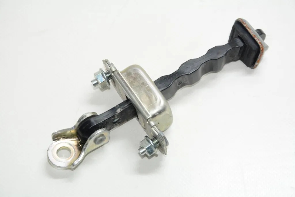 2018- - Subaru XV II 2019 Обмежувач двері лівий передній