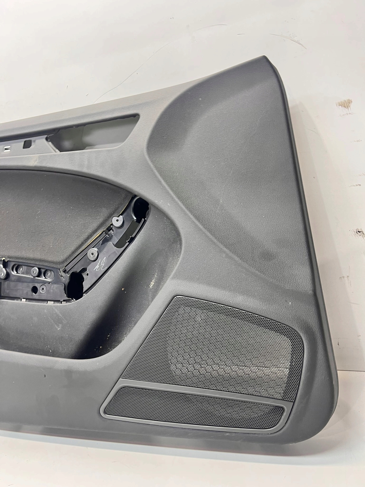 seite tür links vorne AUDI A4 B8 EUROPA 8K1867105