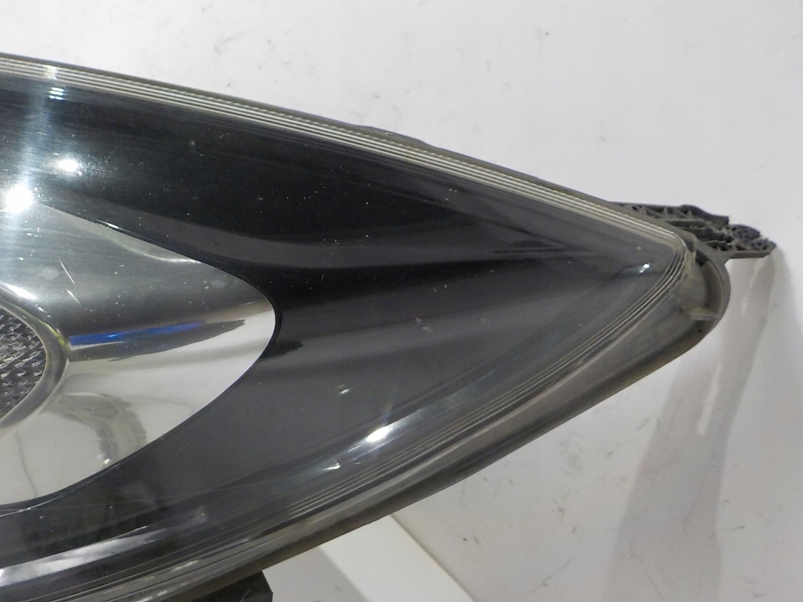 OPEL INSIGNIA A LIFT light left front front UK