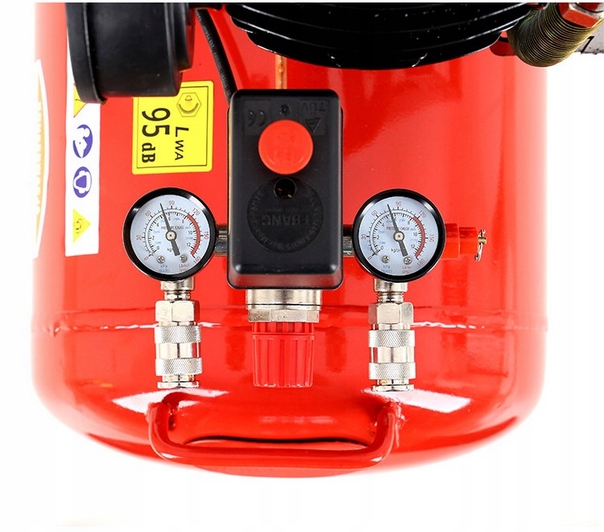 KOMPRESOR SPRĘŻARKA OLEJOWA 200L 3 TŁOKOWY 5.6KM Pojemność zbiornika 200 l