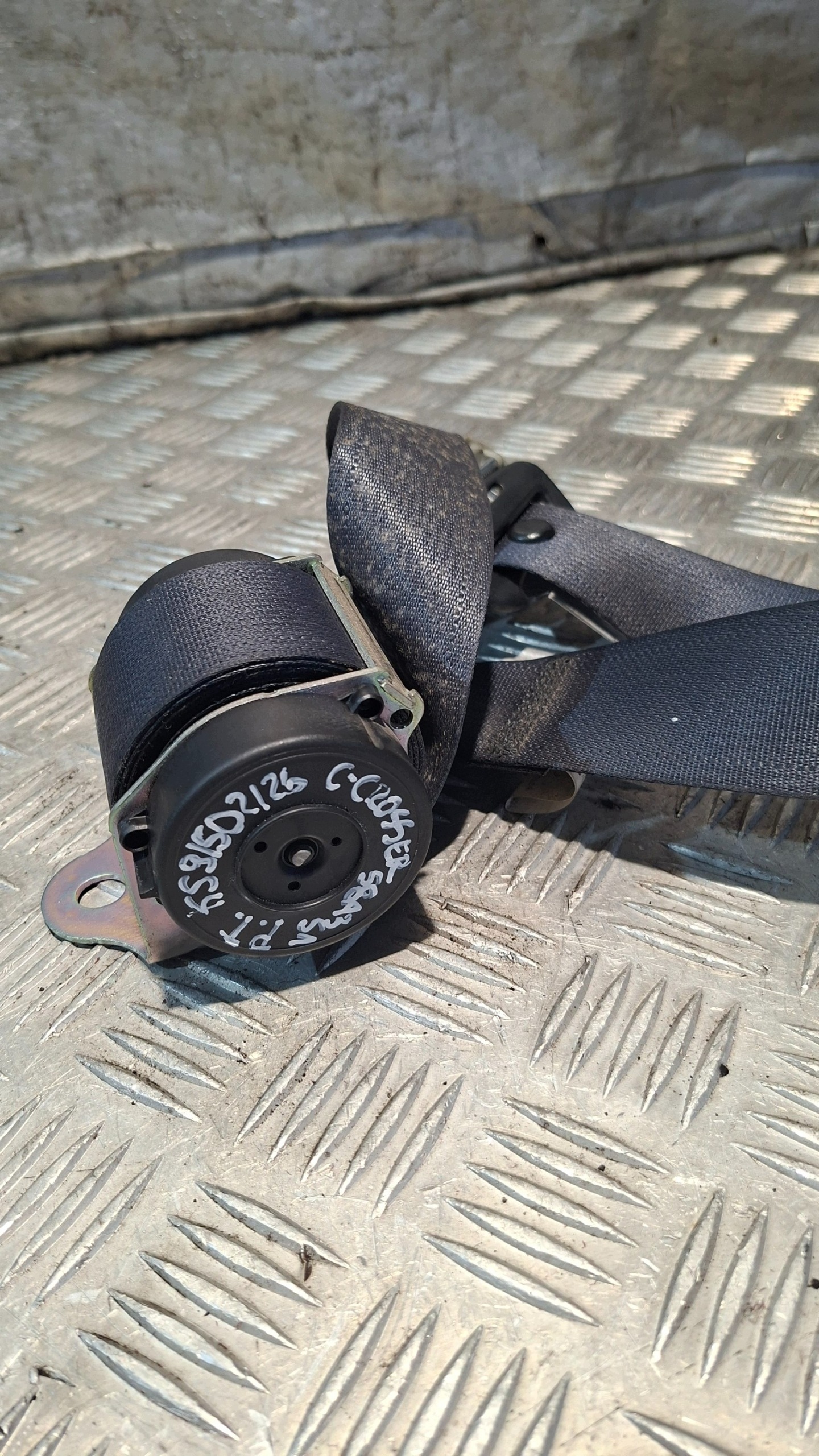 seat belt right rear part CITOREN C-CROSSER