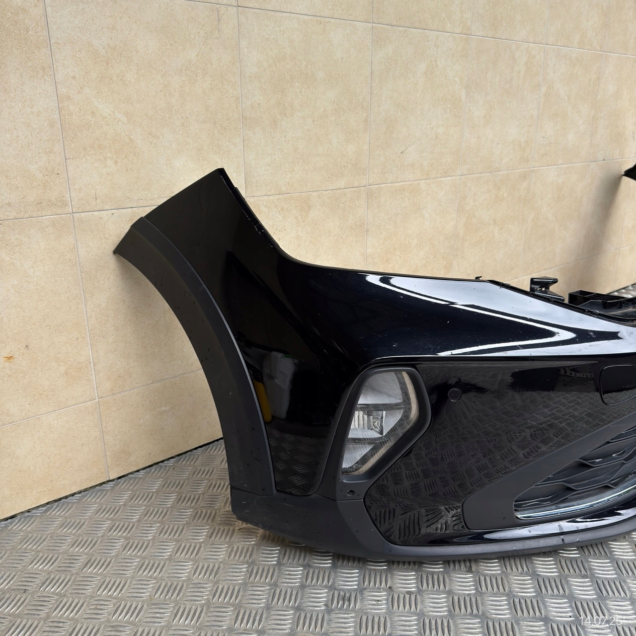 front bumper complete VW VOLKSWAGEN TAIGO 2G7 2023 ROK 4 PDC