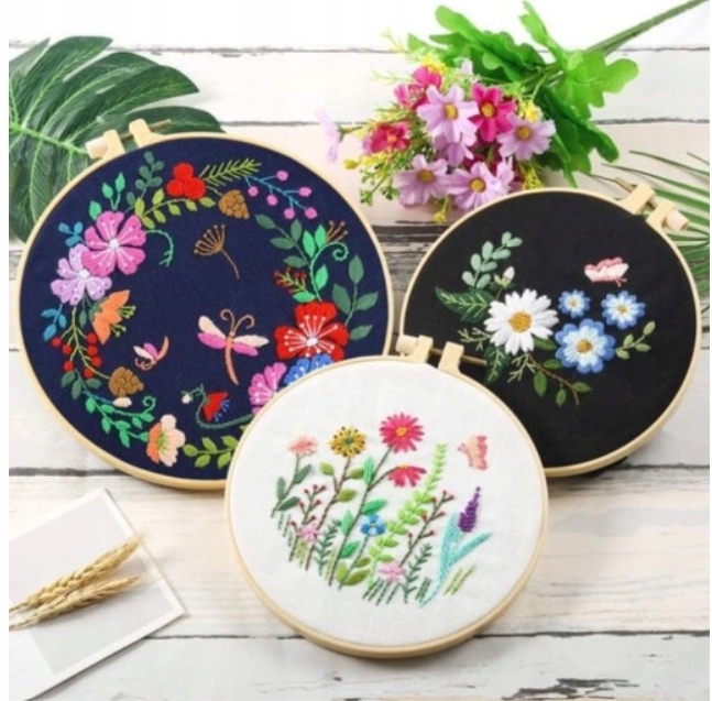 Zestaw do wyszywania haftowania gotowe wzory Marka Inna