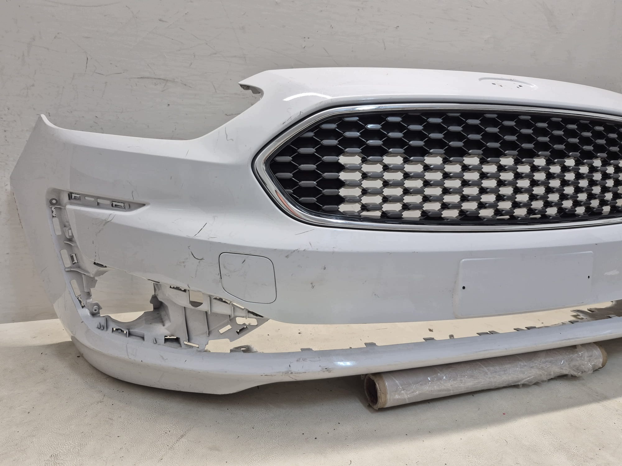 FORD KA plus KA+ LIFT 18- bumper front front grill J7BB-17757-A