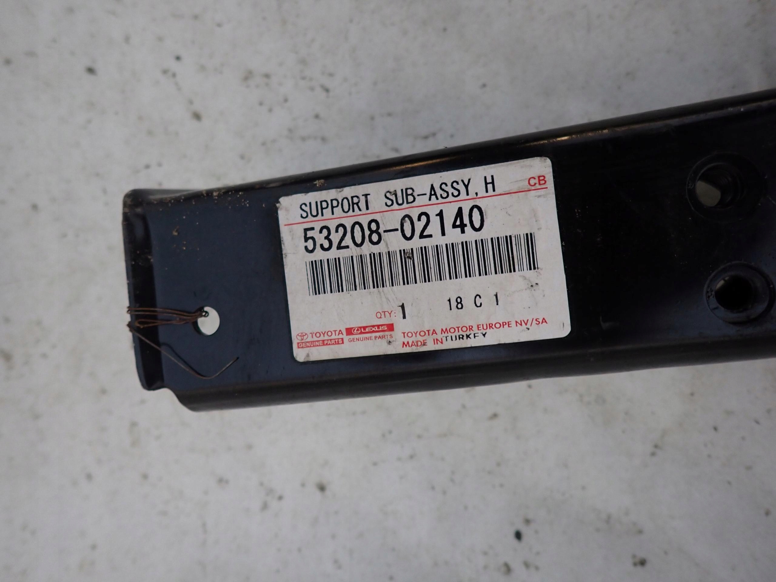 TOYOTA VERSO 09- pillar GORA supports front